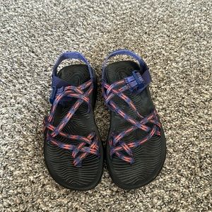Womens chaco’s size 7